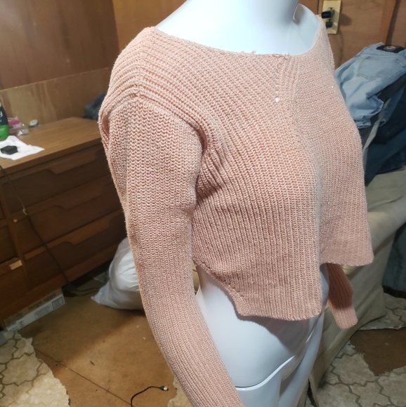 Body central - Picture 2 of 6